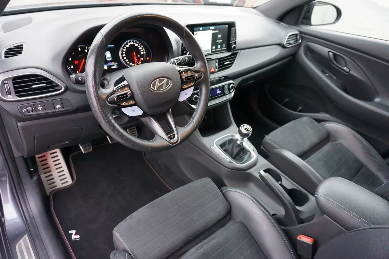 Hyundai i30 2.0 T-GDI N Performance...  Image 8