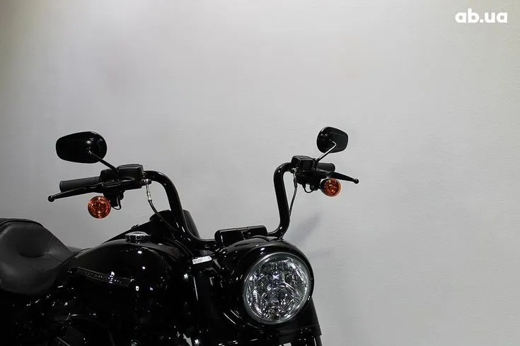 Harley-Davidson FLHRXS Image 4