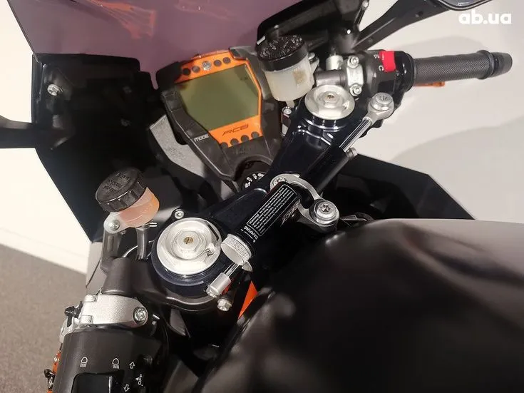 KTM RC8R Image 5